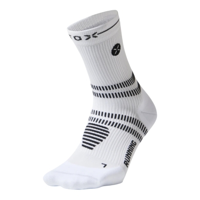 STOX Energy Socks Running Compression Ankle Socks (targeted compression) white/black ladies - 1 pair
