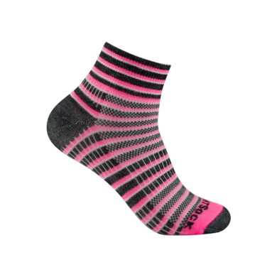 Wrightsock Sports Socks Quarter Coolmesh II (thin, breathable, comfortable) pink/black/white - 1 pair
