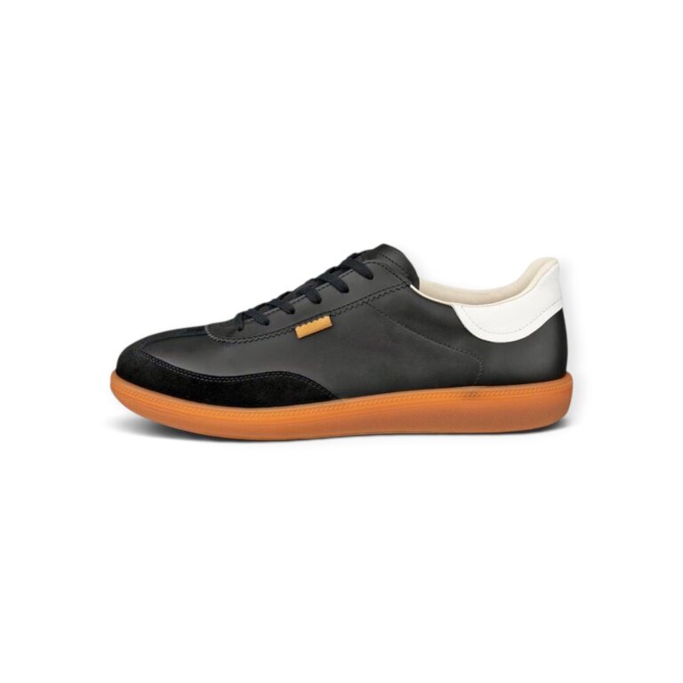 ECCO Soft 11 Sneakers (Full-grain leather) black ladies