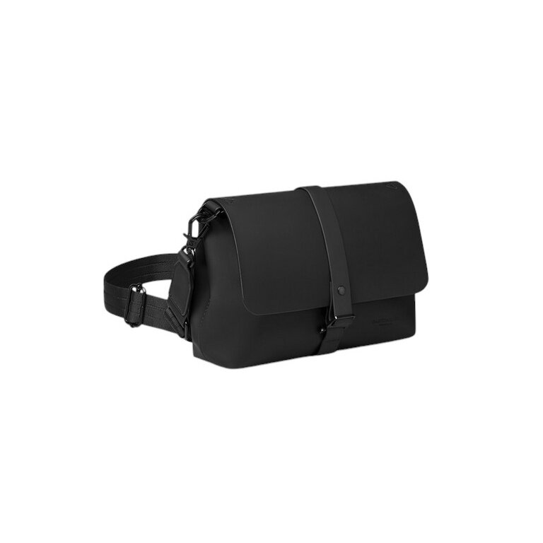 Gaston Luga Splash Crossbody Bag (waterproof) - black