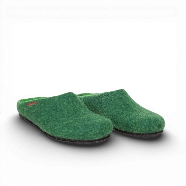 Gottstein Slippers Magicfelt 709 (100% Wool) dark green (Size 36-42)