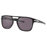 Oakley Latch beta sunglasses (lens colour: Prizm grey) matte black - 1 pair of glasses