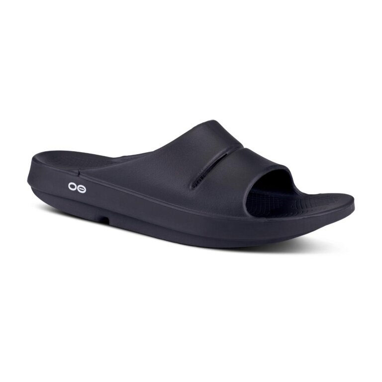 Oofos Sandal Ooah Recovery - black - 1 pair