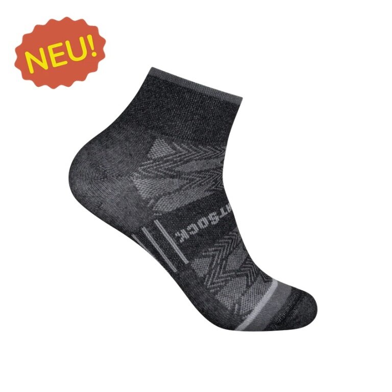 Wrightsock Sports Socks Quarter Coolmesh II (thin, breathable, comfortable) black/pearl grey - 1 pair
